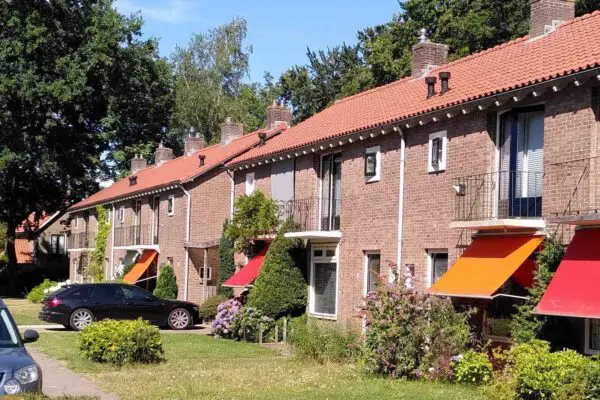 Bestaande woningen met zonneschermen
